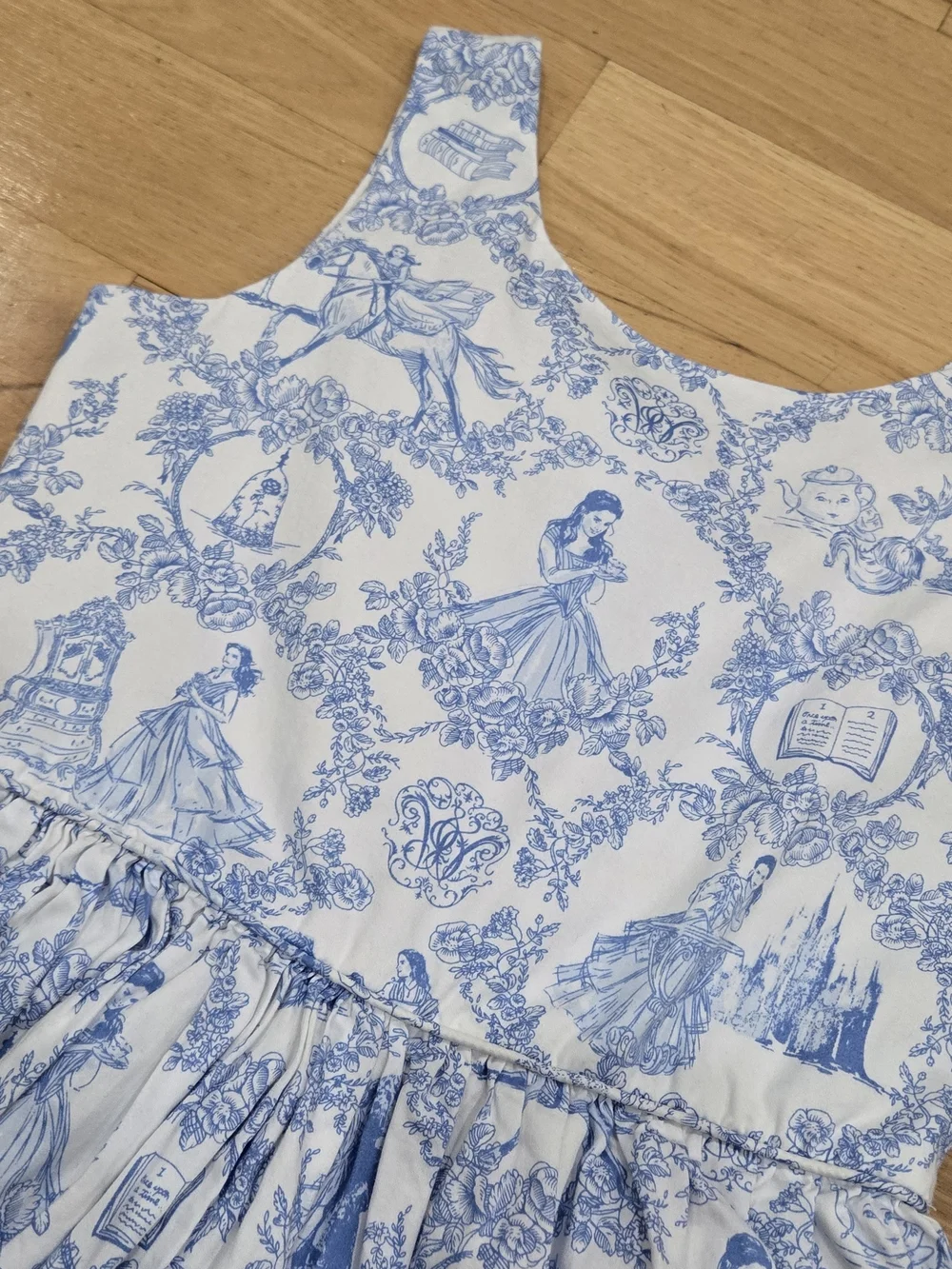 Disney Girls Blue & White Toile Print Beauty And The Beadt Sleeveless Dress